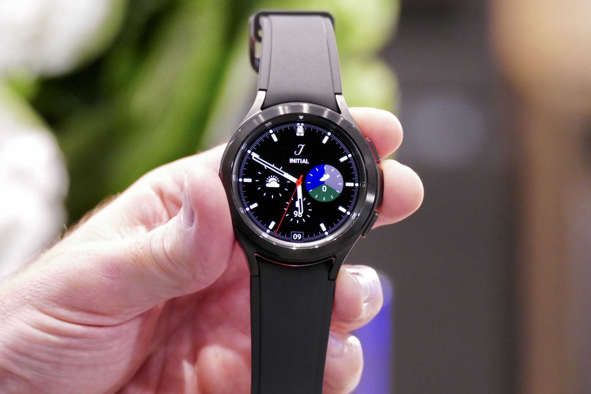 Обзор часов samsung watch. Samsung Galaxy watch 4. Samsung Galaxy Galaxy watch 4. Samsung watch 4 42mm. Samsung Galaxy watch 4 Classic 44mm.